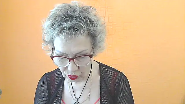 Snapshot of NessyJenixs chatting on May 9, 2026, 6:51 am NessyJenixs online show from May 9, 2026, 6:51 am