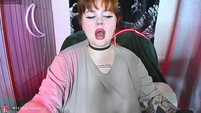 missmayaqueen online show from May 11, 2026, 12:55 pm
