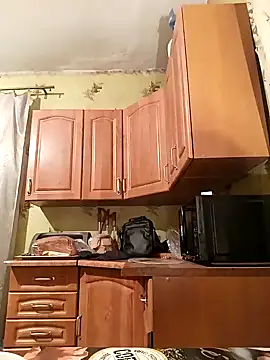 Laura Kiss online show from January 17, 2025, 4:26 pm