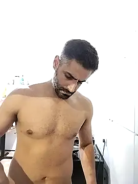 Caralegalll online show from February 14, 2026, 5:26 am