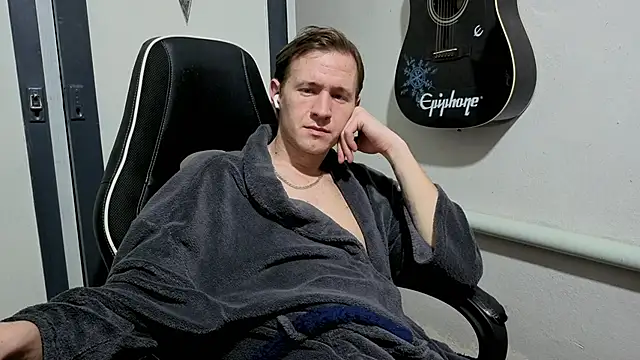 DiMastyzzz online show from January 24, 2025, 7:18 pm