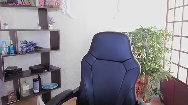 KristineBeauty online show from March 19, 2025, 8:34 am