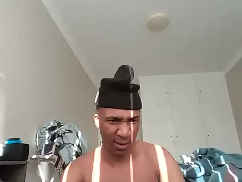 Snapshot of sydmanyoba chatting on November 19, 2025, 4:45 am sydmanyoba online show from November 19, 2025, 4:45 am