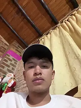 Snapshot of sebaxx8_ chatting on February 2, 2025, 11:53 pm sebaxx8 online show from February 2, 2025, 11:53 pm