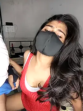 Love-N online show from April 11, 2026, 4:33 pm