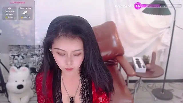 cat-lady-6688 online show from November 12, 2025, 12:16 pm