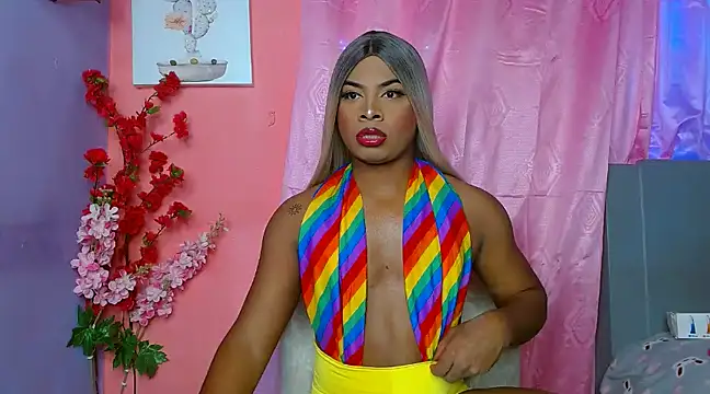 Snapshot of electrabrowns chatting on February 6, 2025, 2:26 pm electrabrowns online show from February 6, 2025, 2:26 pm