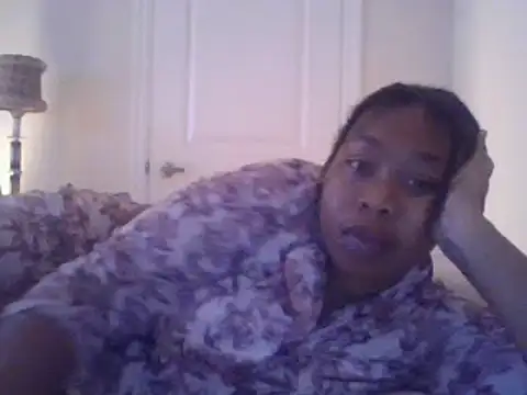 Snapshot of angeliquebelcali chatting on March 19, 2025, 5:52 am angeliquebelcali online show from March 19, 2025, 5:52 am
