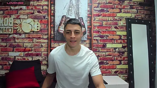 Frank Millers online show from January 21, 2025, 12:07 pm