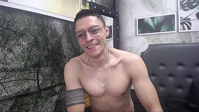 Frank Millers online show from January 28, 2025, 3:57 pm