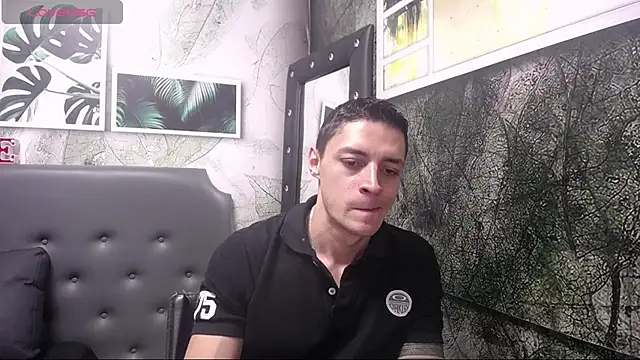 Frank Millers online show from February 13, 2025, 3:24 pm