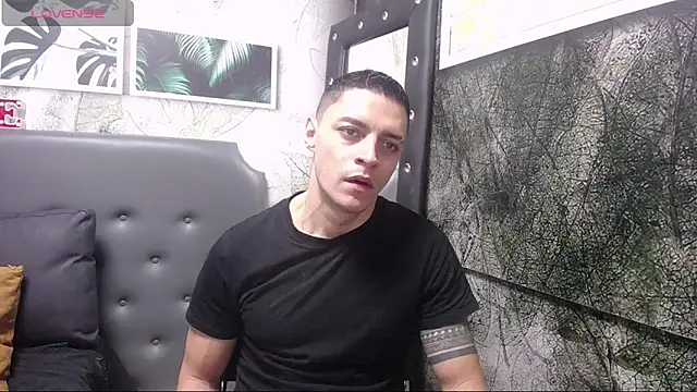 Frank Millers online show from February 17, 2025, 6:48 pm