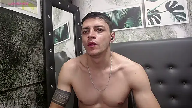 Frank Millers online show from February 25, 2025, 5:58 pm