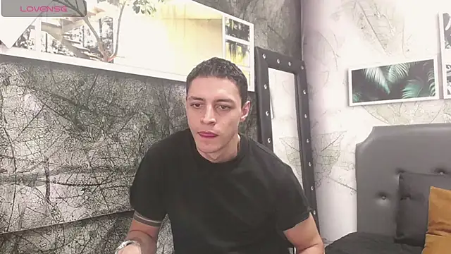 Frank Millers online show from March 12, 2025, 5:49 pm