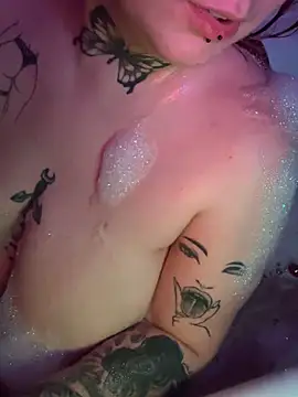 it is spicy online show from January 29, 2025, 10:43 pm