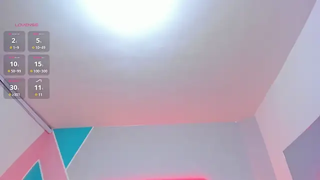 Luciana brown  online show from February 10, 2025, 8:53 pm