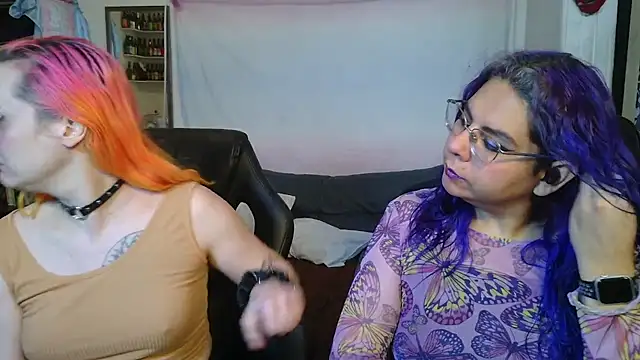 Evelan420 online show from January 13, 2026, 8:58 pm