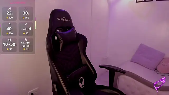 Snapshot of Belinda_Braund chatting on September 12, 2025, 2:39 pm Belinda Braund online show from September 12, 2025, 2:39 pm