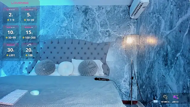 HannaaMiller online show from March 3, 2025, 2:26 am