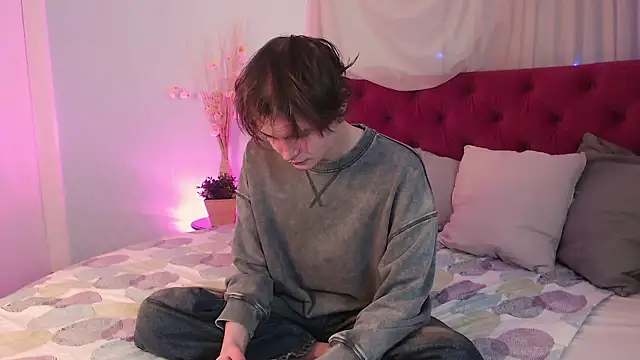 DemianEnglen online show from April 3, 2026, 11:30 am