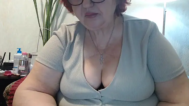 Snapshot of DeniseeRosea chatting on February 21, 2026, 2:12 am DeniseeRosea online show from February 21, 2026, 2:12 am