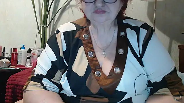 Snapshot of DeniseeRosea chatting on March 18, 2026, 8:34 pm DeniseeRosea online show from March 18, 2026, 8:34 pm