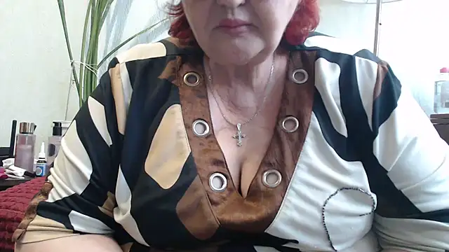 DeniseeRosea online show from May 10, 2026, 12:32 pm