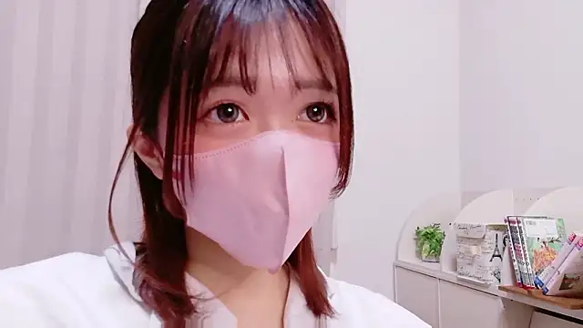 NA-KAREN-V8 online show from November 26, 2025, 4:52 pm