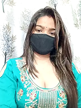 Simran-001 online show from July 8, 2026, 12:42 pm