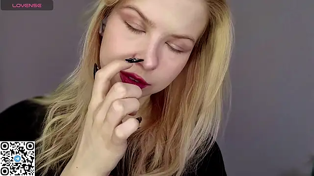 LynetHakes online show from March 28, 2026, 6:24 am