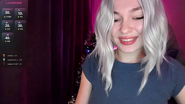 Ohmy Nora  online show from February 5, 2025, 2:08 am