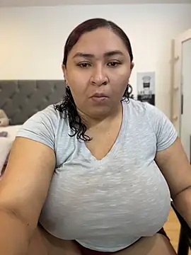 KarlaWild online show from July 11, 2026, 1:36 pm