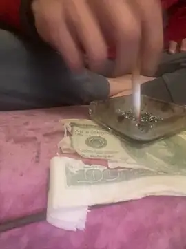 aebaleek2505 online show from March 5, 2026, 6:59 pm