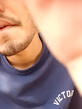 Snapshot of vas02vir chatting on February 20, 2025, 5:23 am vas02vir online show from February 20, 2025, 5:23 am