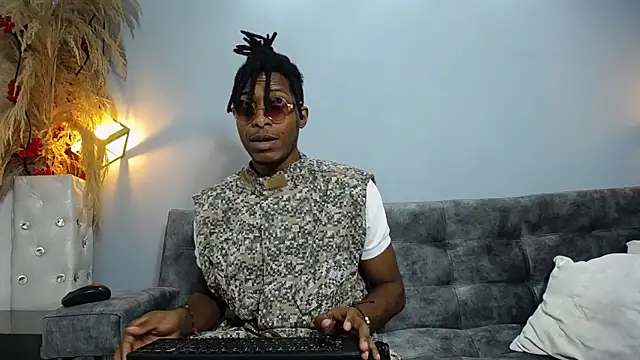 Snapshot of xxxhotbbc chatting on January 28, 2025, 12:11 pm xxxhotbbc online show from January 28, 2025, 12:11 pm