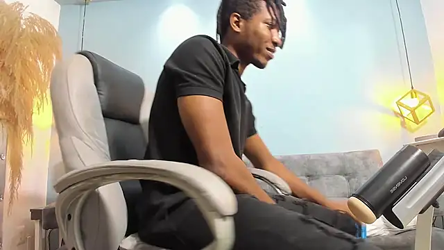 Snapshot of xxxhotbbc chatting on October 19, 2025, 9:04 pm xxxhotbbc online show from October 19, 2025, 9:04 pm