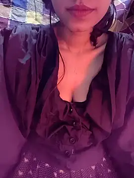 Snapshot of cute_IndianBabe chatting on January 23, 2025, 10:22 pm cute IndianBabe online show from January 23, 2025, 10:22 pm