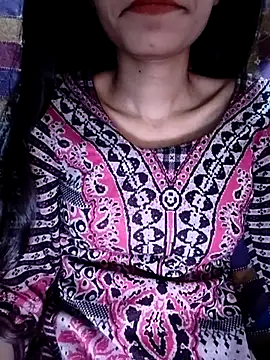 Snapshot of cute_IndianBabe chatting on February 26, 2025, 3:32 am cute IndianBabe online show from February 26, 2025, 3:32 am