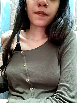 Snapshot of cute_IndianBabe chatting on October 6, 2025, 12:30 am cute IndianBabe online show from October 6, 2025, 12:30 am