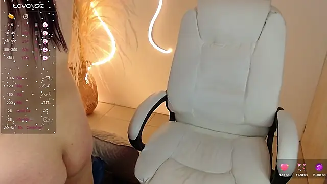 Sofi BBW online show from March 15, 2025, 6:43 pm