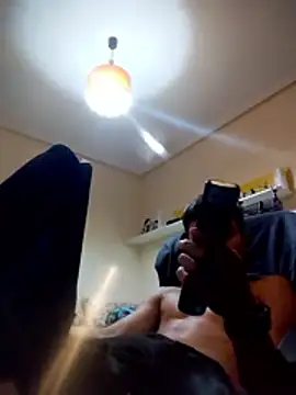 S4nt1luXx online show from November 24, 2025, 12:16 pm