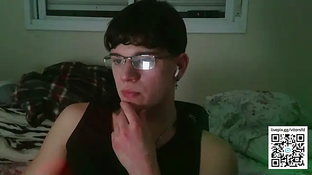 vitorsafado19 online show from October 9, 2025, 3:04 am