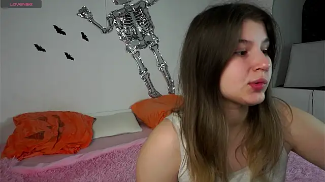 Snapshot of nawuwu chatting on November 7, 2025, 6:13 am nawuwu online show from November 7, 2025, 6:13 am