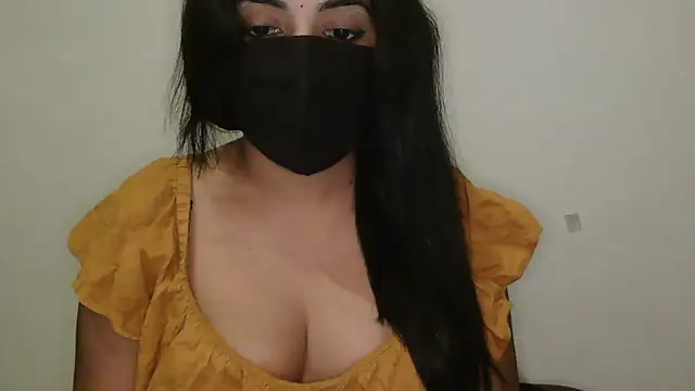 Snapshot of Reddy_Trisha chatting on March 12, 2026, 4:24 pm Reddy Trisha online show from March 12, 2026, 4:24 pm