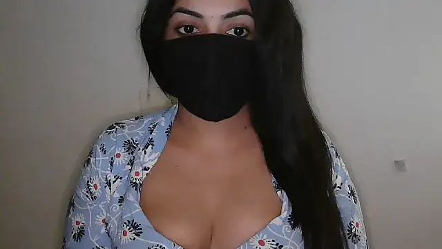 Snapshot of Reddy_Trisha chatting on March 25, 2026, 1:28 pm Reddy Trisha online show from March 25, 2026, 1:28 pm