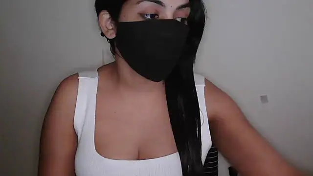 Snapshot of Reddy_Trisha chatting on April 5, 2026, 12:13 pm Reddy Trisha online show from April 5, 2026, 12:13 pm