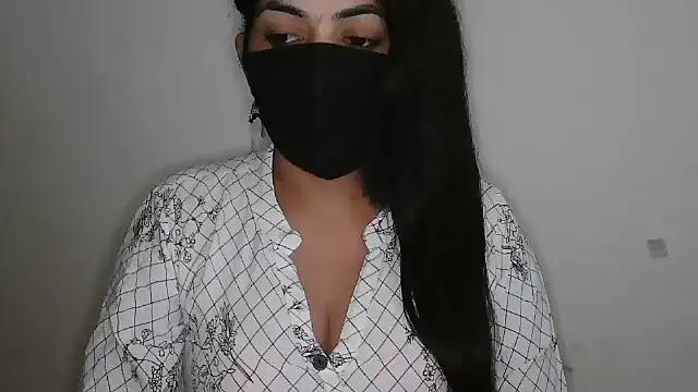 Snapshot of Reddy_Trisha chatting on April 12, 2026, 10:09 am Reddy Trisha online show from April 12, 2026, 10:09 am