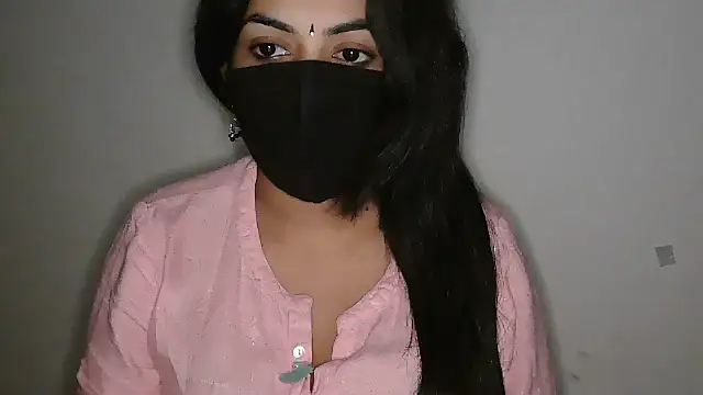 Snapshot of Reddy_Trisha chatting on April 14, 2026, 12:38 am Reddy Trisha online show from April 14, 2026, 12:38 am