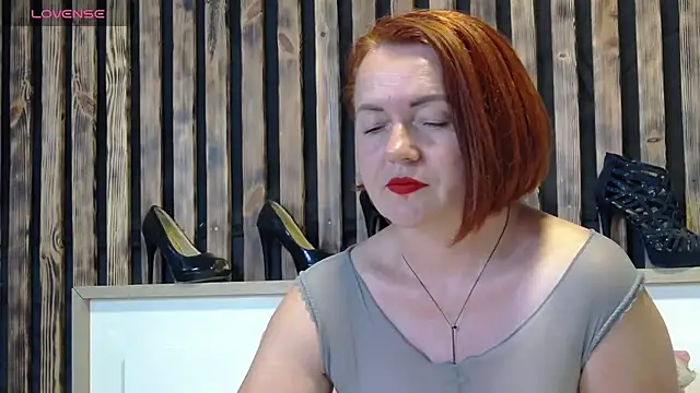 Snapshot of Alis_Lovi chatting on July 11, 2026, 10:40 am Alis Lovi online show from July 11, 2026, 10:40 am