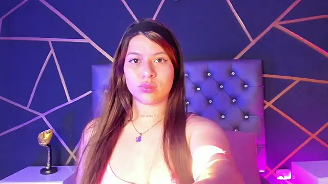 Hannah Jonhson online show from January 23, 2025, 12:41 pm